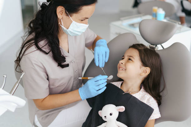 Best Emergency Tooth Extraction in South Holland, IL